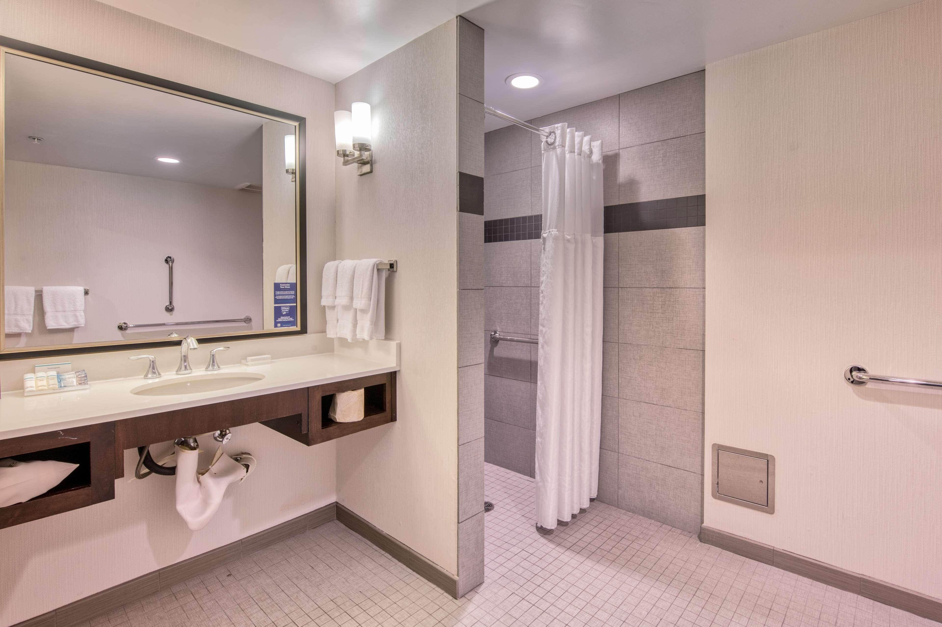 Hilton Garden Inn Irvine/Orange County Airport Ngoại thất bức ảnh