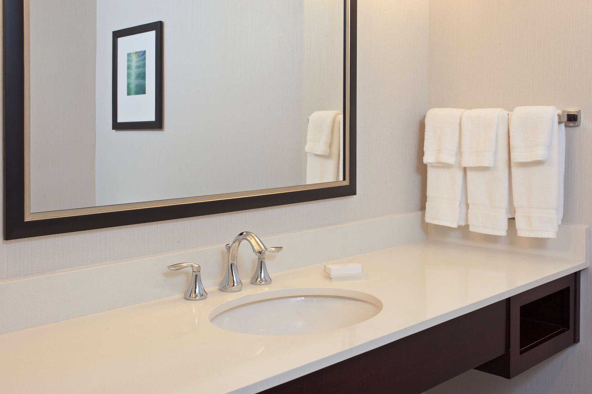 Hilton Garden Inn Irvine/Orange County Airport Ngoại thất bức ảnh