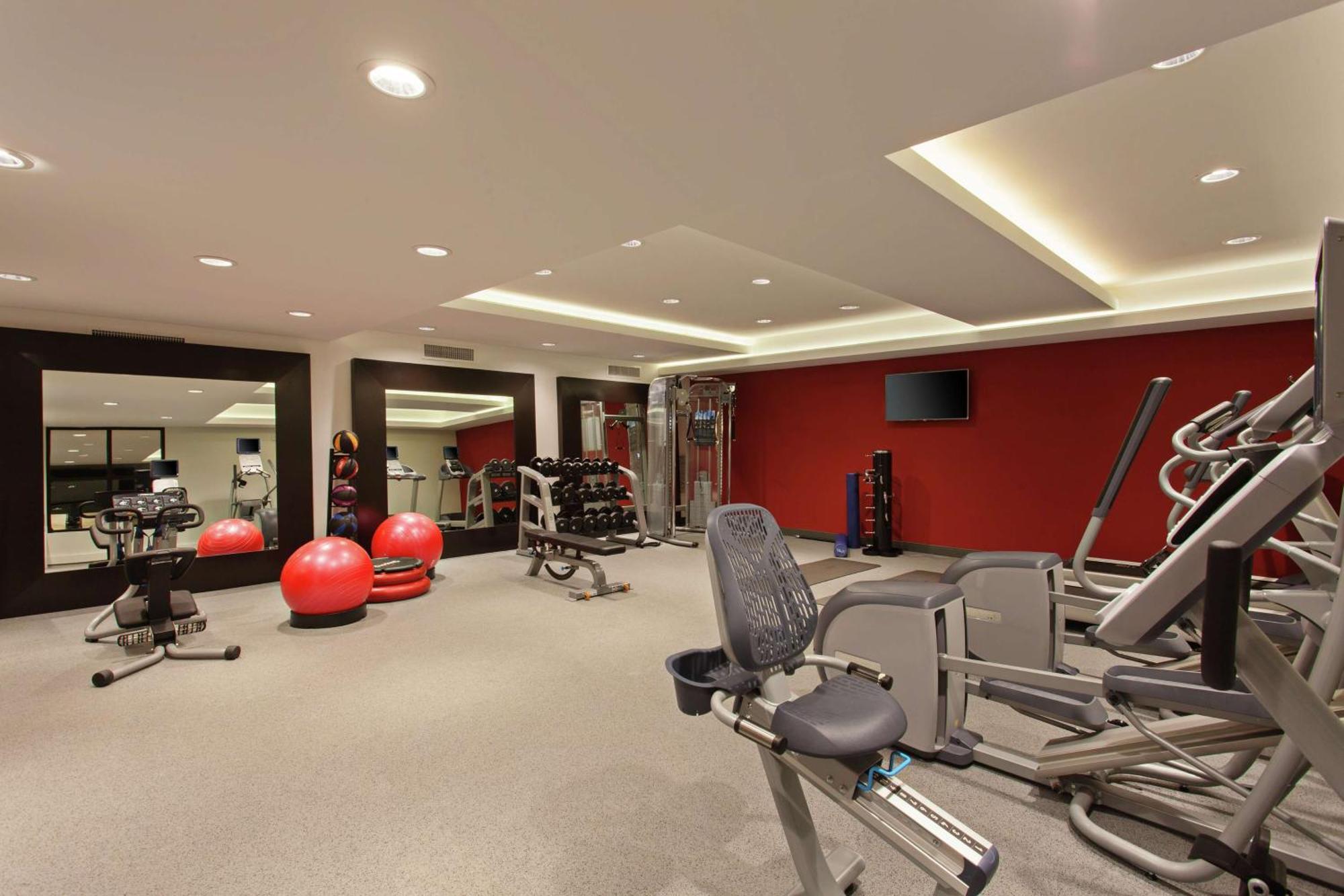 Hilton Garden Inn Irvine/Orange County Airport Ngoại thất bức ảnh
