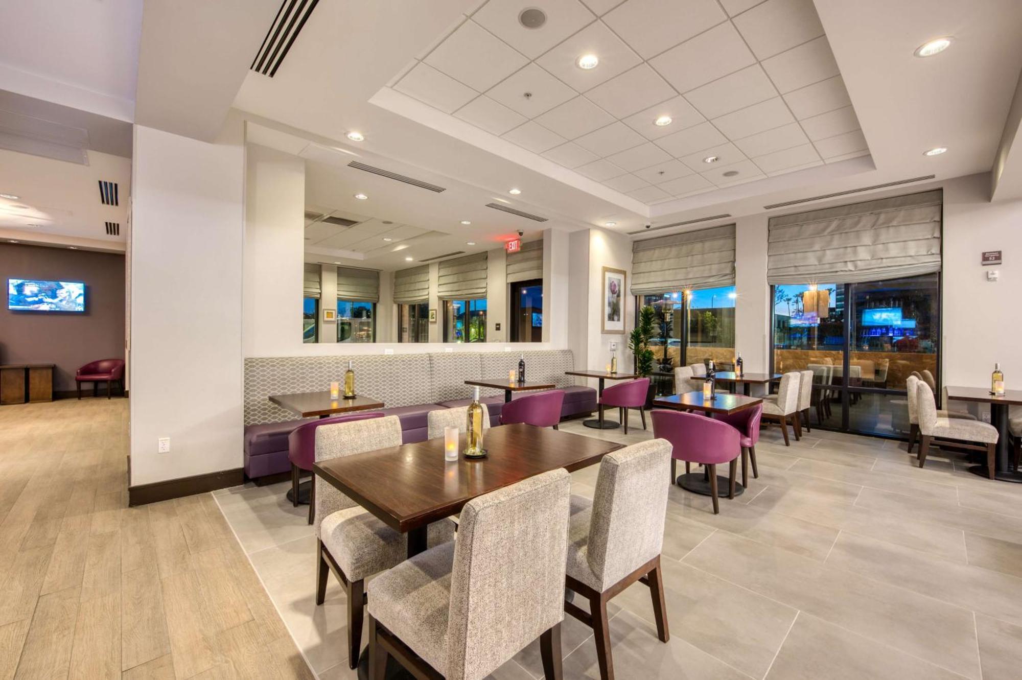 Hilton Garden Inn Irvine/Orange County Airport Ngoại thất bức ảnh